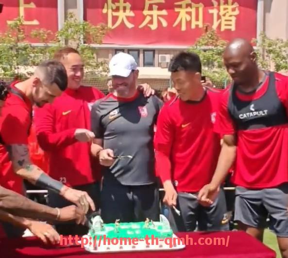 球盟会官网-法甲摩纳哥与其他中游球队表现对比：竞争激烈中的表现